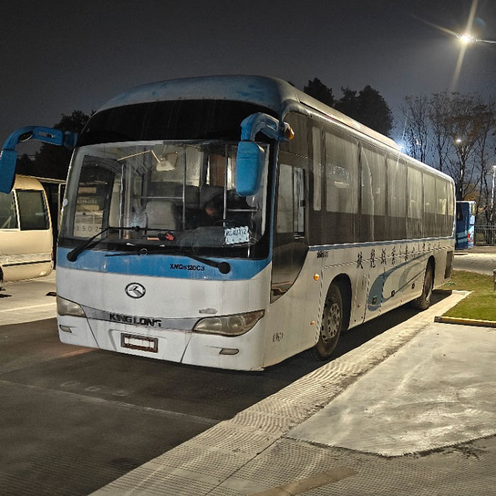 Yutong 67 орундуу дизель экинчи колу автобус