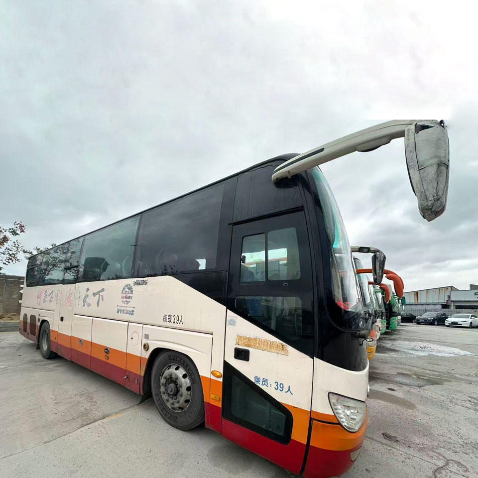 Yutong 39 орундуу дизель экинчи колу автобус