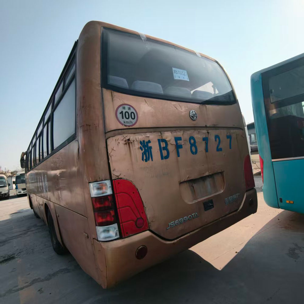 Yaxing 45 орундуу дизелдик автобус