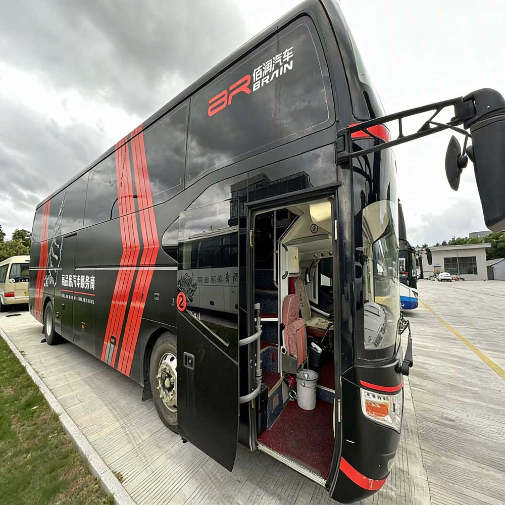 Ютунг 59 орундук экинчи кол автобус