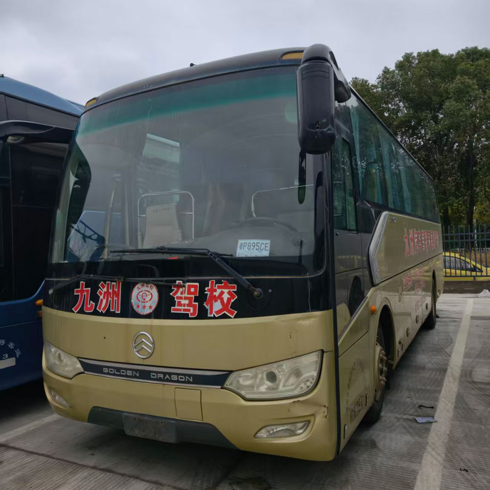 Golden Dragon 38 орундук Дизель автобусу колдонулган