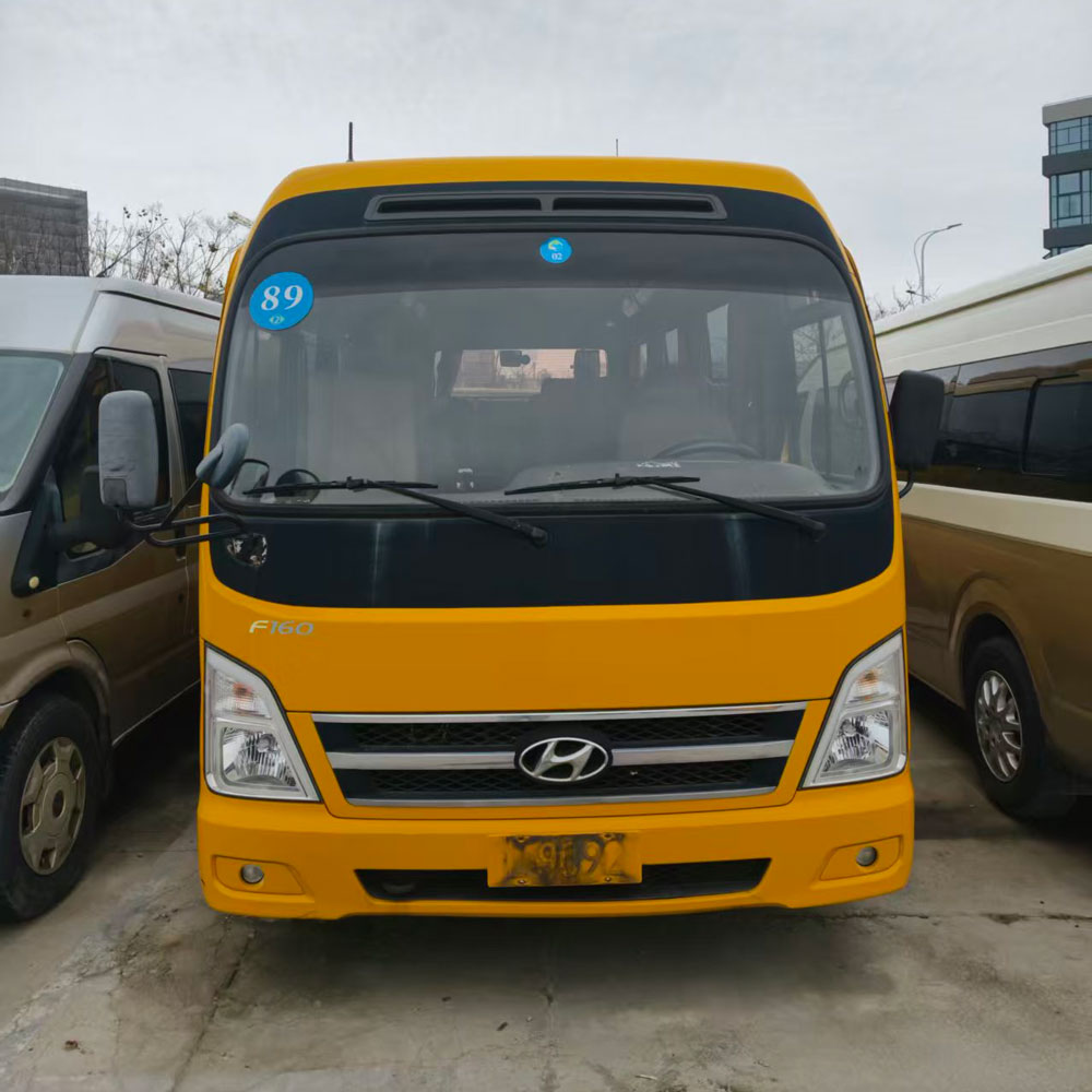 Hyundai Kangendi 23 орундук Дизель колдонулган автобус Hyundai Kangendi 23 орундук Дизель колдонулган автобус