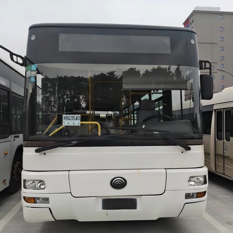 Ютонг 10м колдонулган дизель коомдук автобус