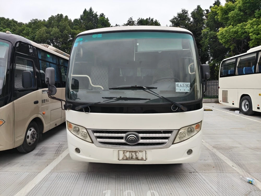 Yutong 6m Diesel Bus Yutong 6m Diesel Bus