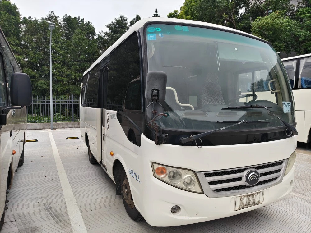 Yutong 6m Diesel Bus
