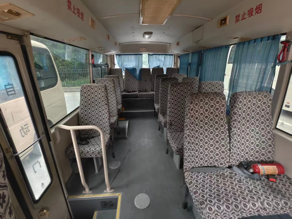 Yutong 6m Diesel Bus